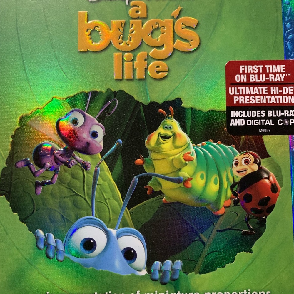 Disney Pixar “A Bug’s Life” Blu-ray Movie - Picture 4 of 5